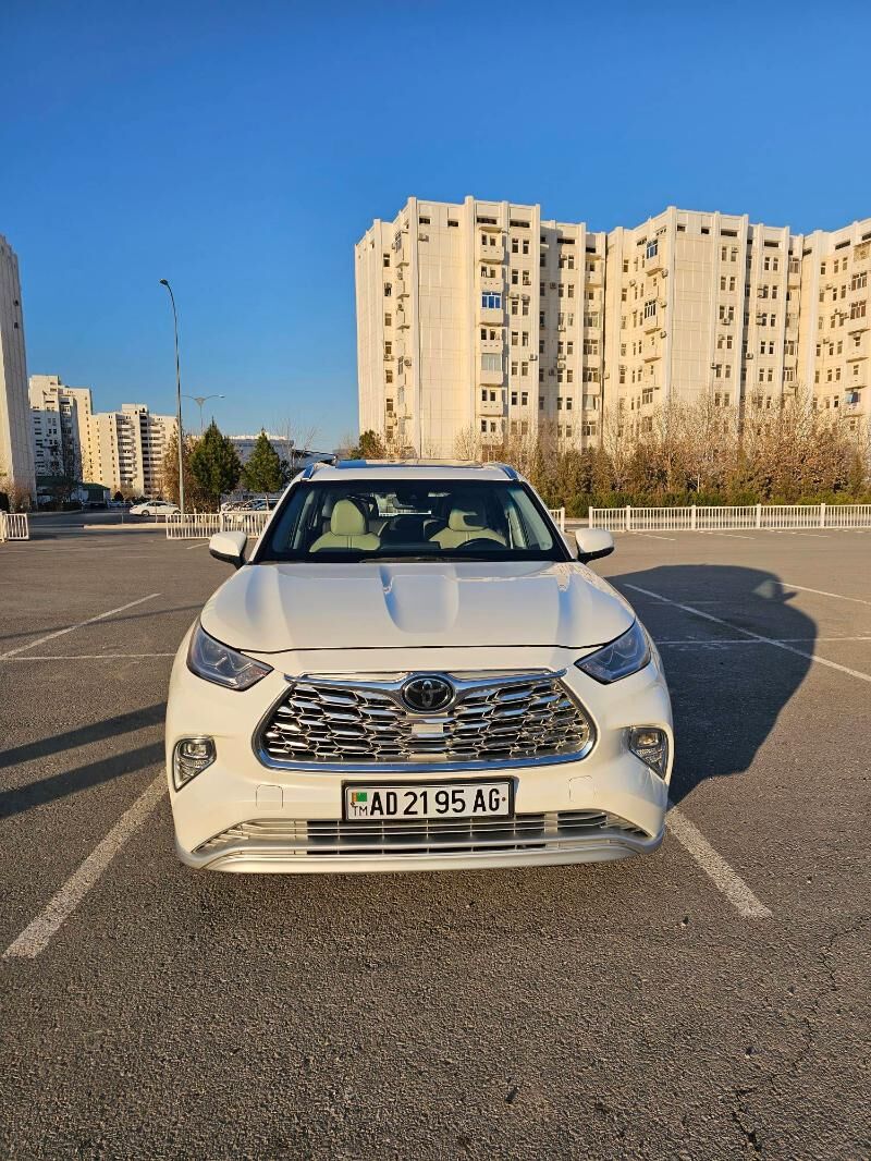 Toyota Highlander 2020 - 570 000 TMT - Ашхабад - img 1