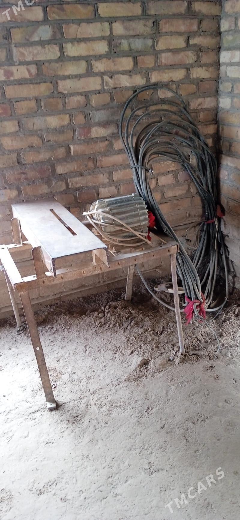 kerpic kesyan stanok - Чарджоу - img 1