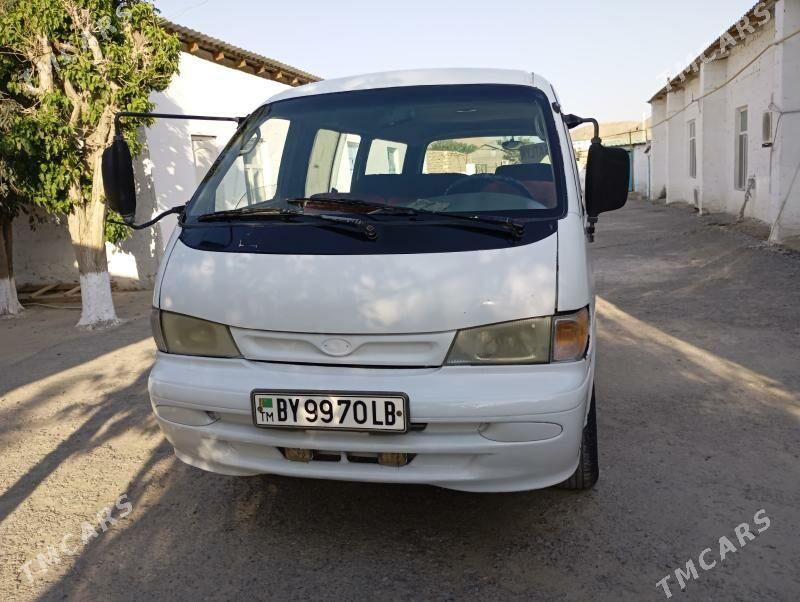 Toyota Hiace 1995 - 30 000 TMT - Магданлы - img 1