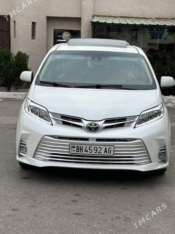 Toyota Sienna 2018 - 435 000 TMT - Aşgabat - img 1