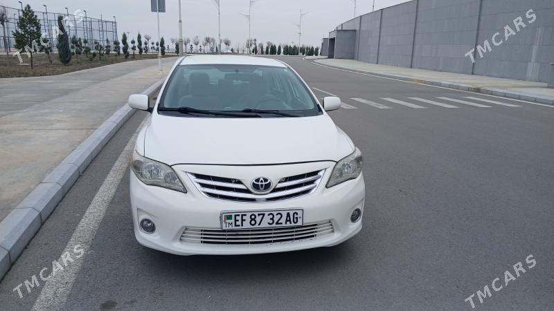Toyota Corolla 2013 - 180 000 TMT - Кëши - img 1