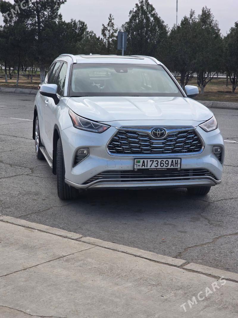 Toyota Highlander 2022 - 670 000 TMT - Ашхабад - img 1