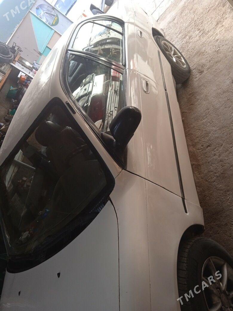 Toyota Corolla 1996 - 38 000 TMT - Балканабат - img 1