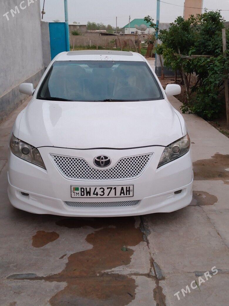 Toyota Camry 2007 - 185 000 TMT - Ak bugdaý etraby - img 1