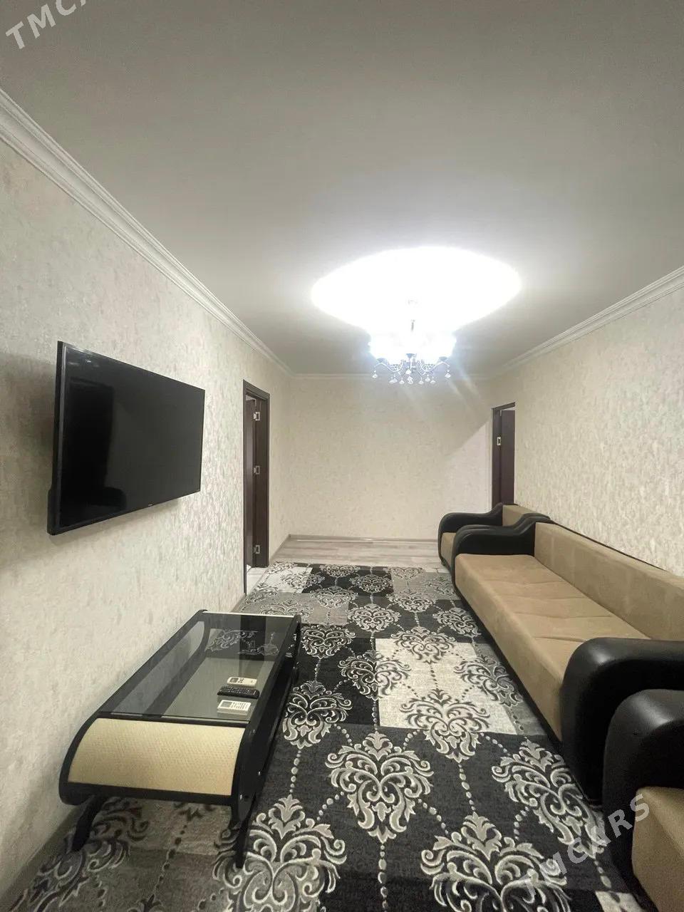 ПРОДАЮ 2 КОМ- УЮ - 11 mkr - img 1