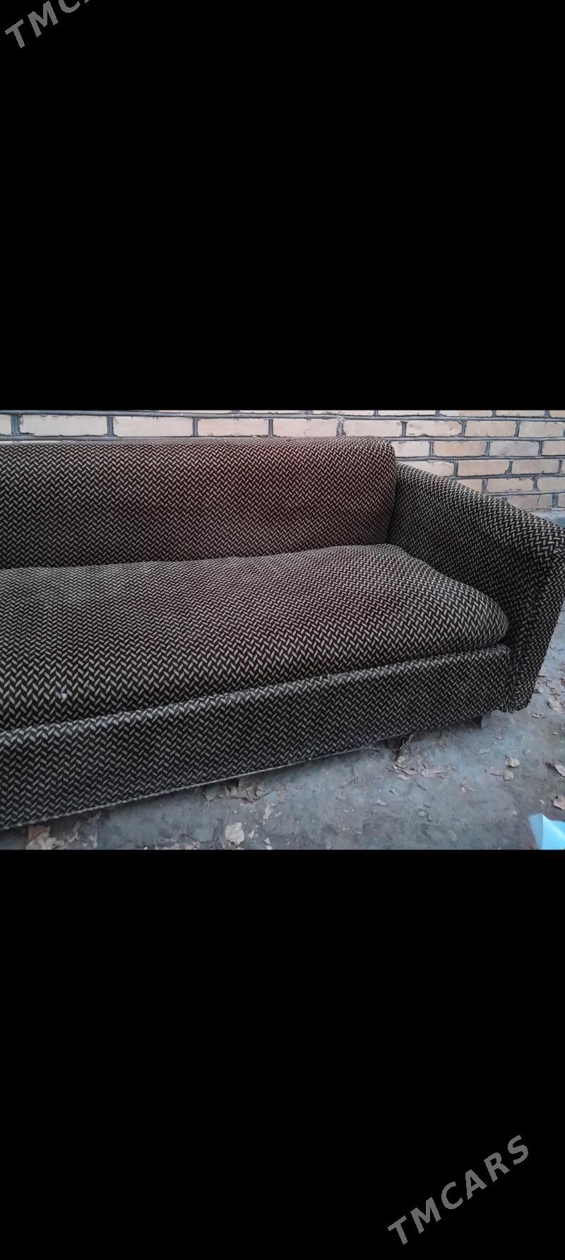 Divan - Туркменабат - img 1