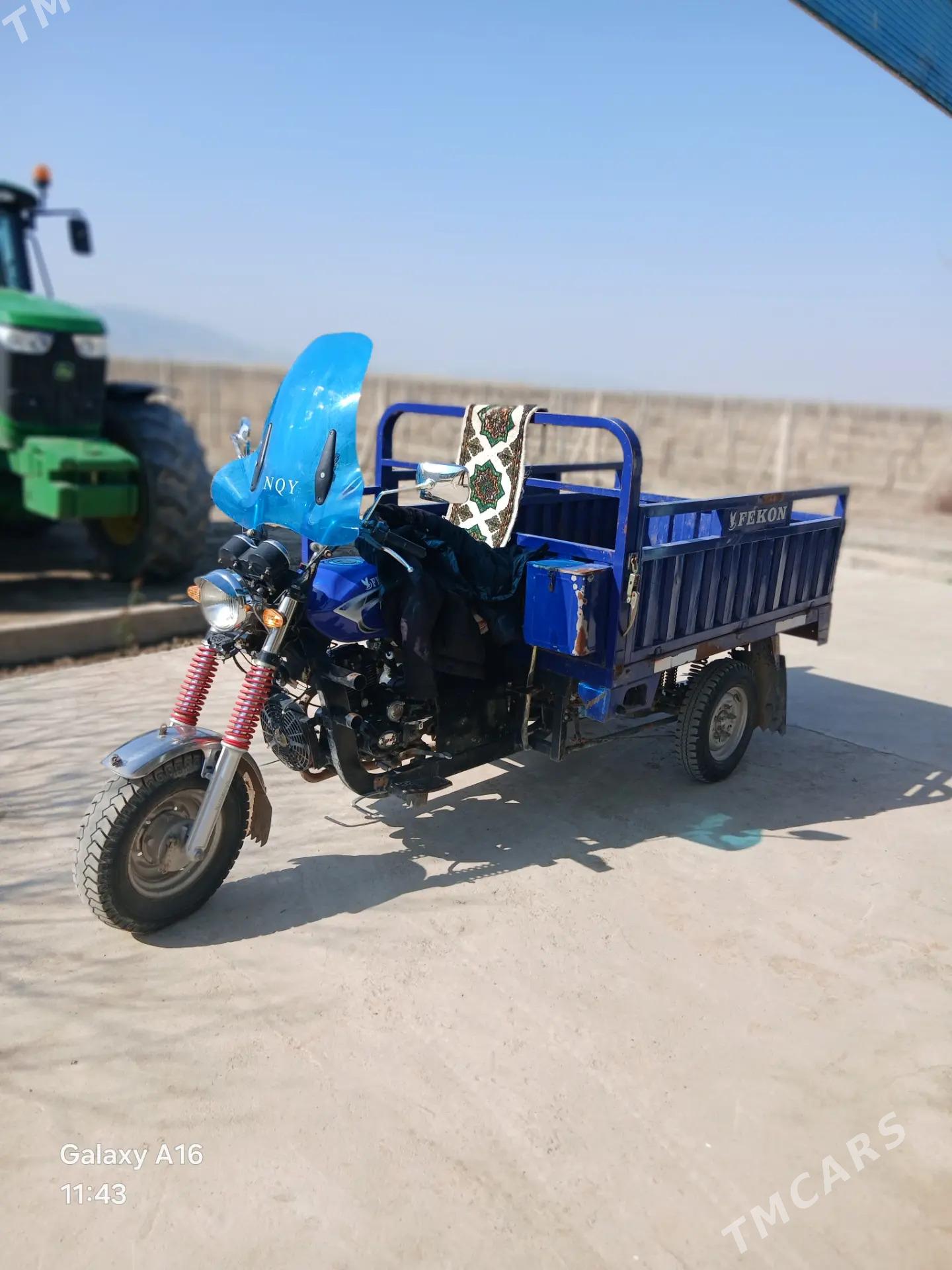 Fekon FK200-14G 2016 - 15 000 TMT - Ýaşlyk - img 1