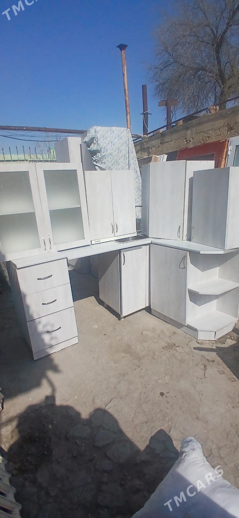 KUHUNNY GARNITUR - Howdan "W" - img 1