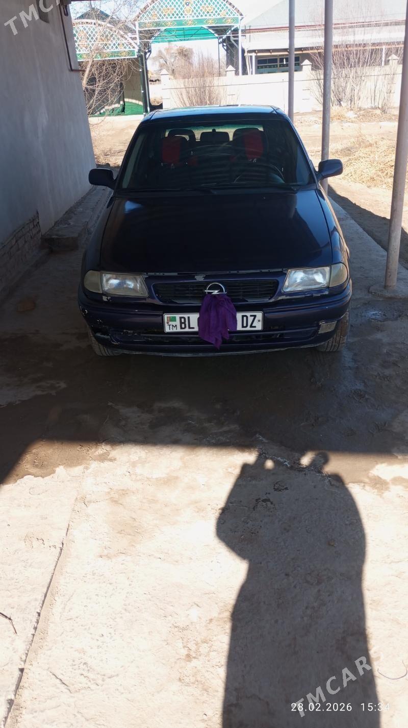 Opel Astra 1997 - 55 000 TMT - Акдепе - img 1