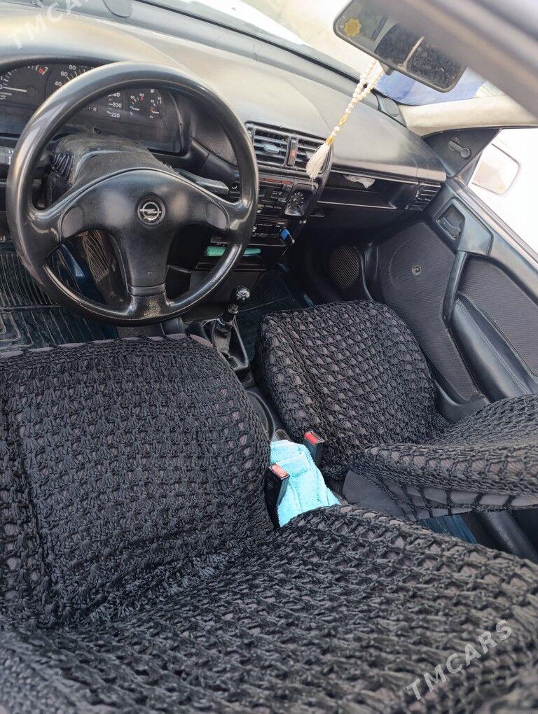 Opel Vectra 1992 - 27 000 TMT - Türkmenabat - img 1