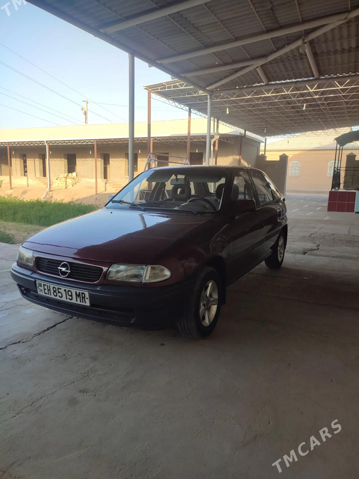 Opel Astra 1992 - 50 000 TMT - Sakarçäge - img 1