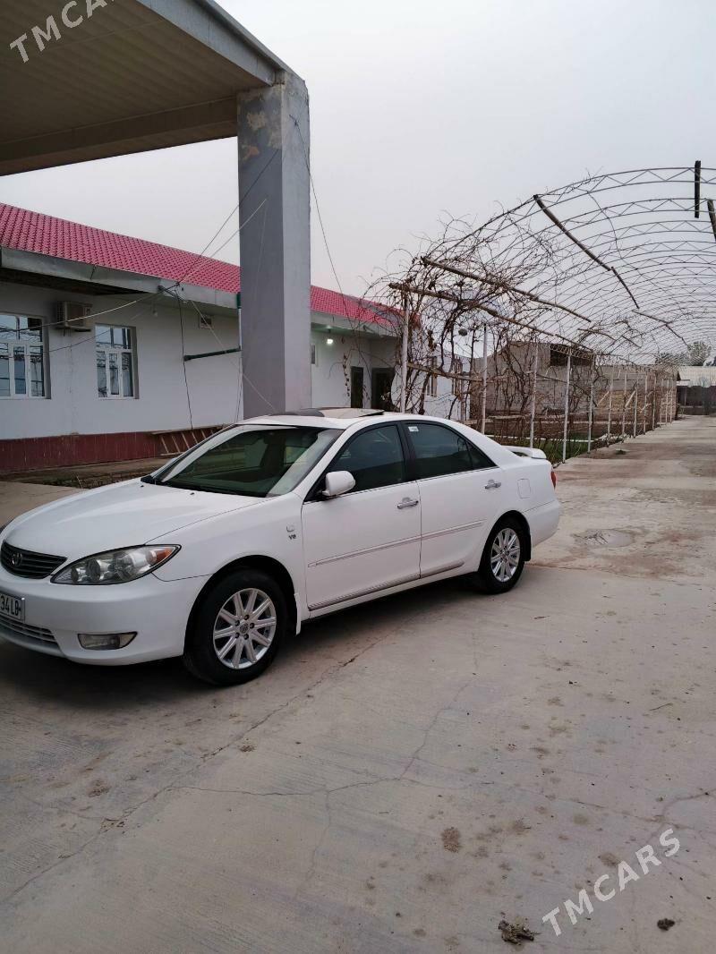 Toyota Camry 2005 - 185 000 TMT - Халач - img 1