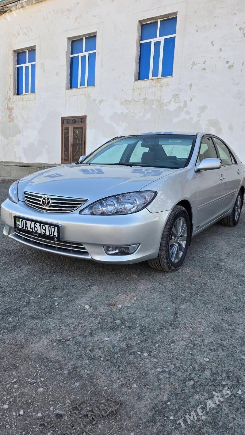 Toyota Camry 2003 - 210 000 TMT - Köneürgenç - img 1