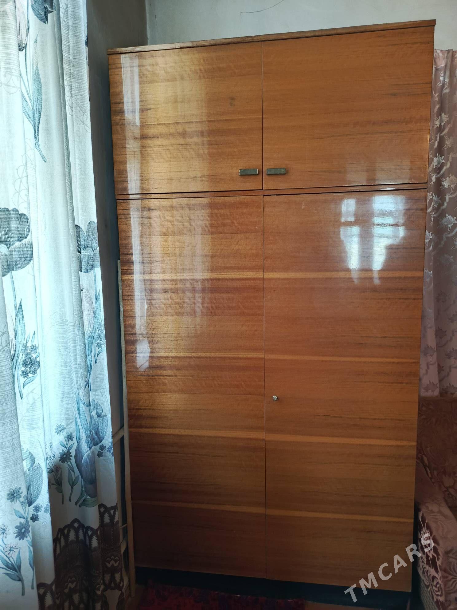 Шифоньер - Büzmeýin - img 1