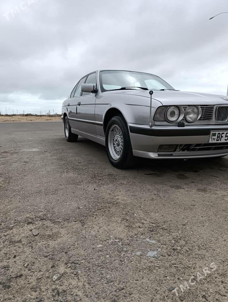 BMW 1 Series 2007 - 60 000 TMT - Türkmenbaşy - img 1