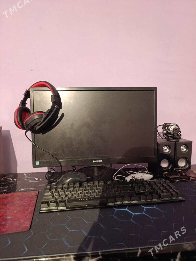 Kompyuter - Туркменбаши - img 1