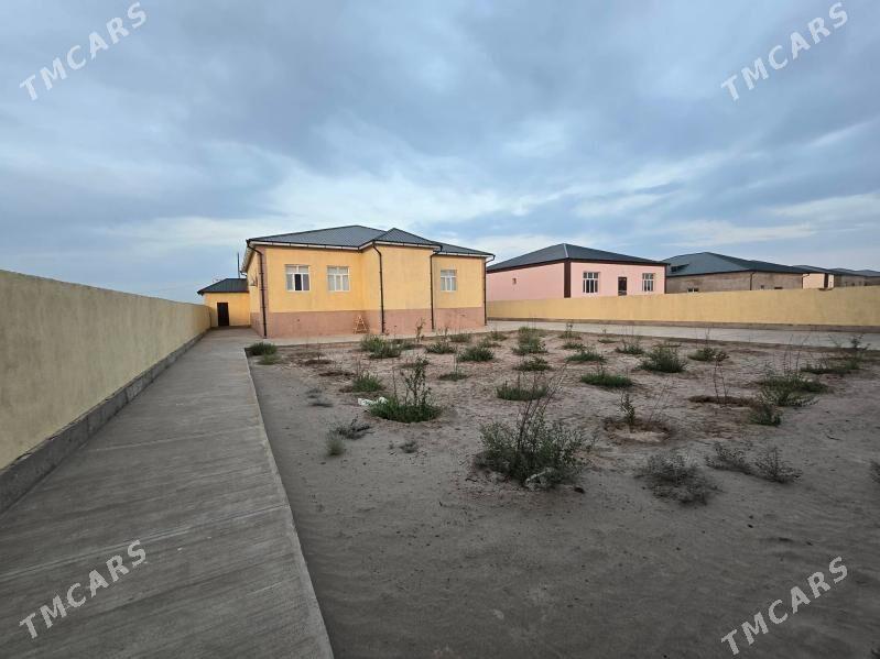 30ýyllyk ýer zemin jaý - Дашогуз - img 1