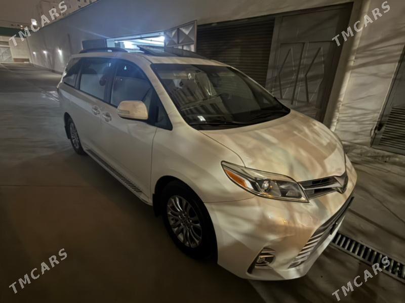 Toyota Sienna 2020 - 550 000 TMT - Ашхабад - img 1