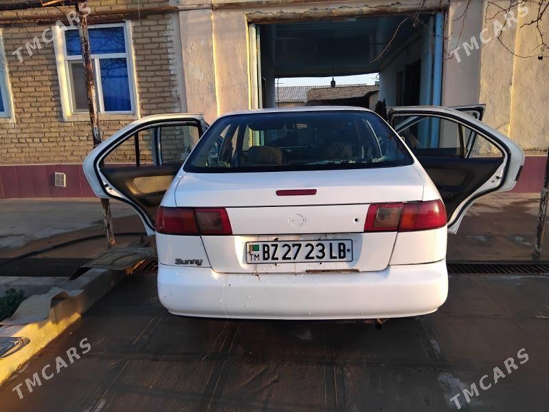 Nissan Sunny 1994 - 23 000 TMT - Sakar - img 1