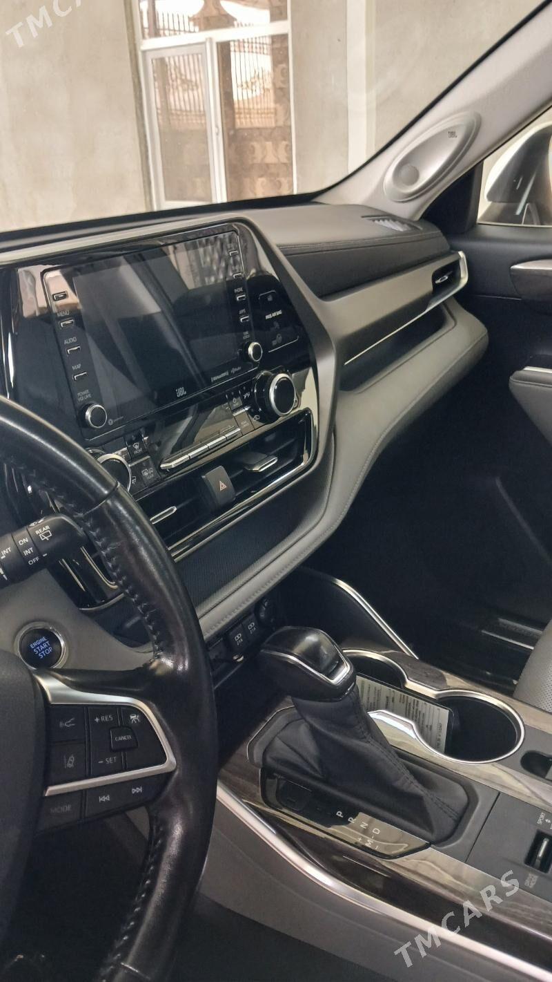 Toyota Highlander 2020 - 650 000 TMT - Ашхабад - img 1