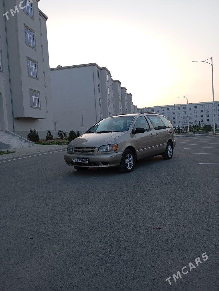 Toyota Sienna 2000 - 155 000 TMT - Мары - img 1