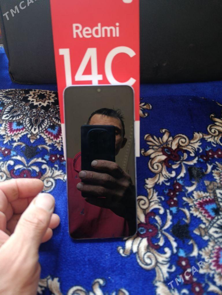 телефон - Çärjew - img 1