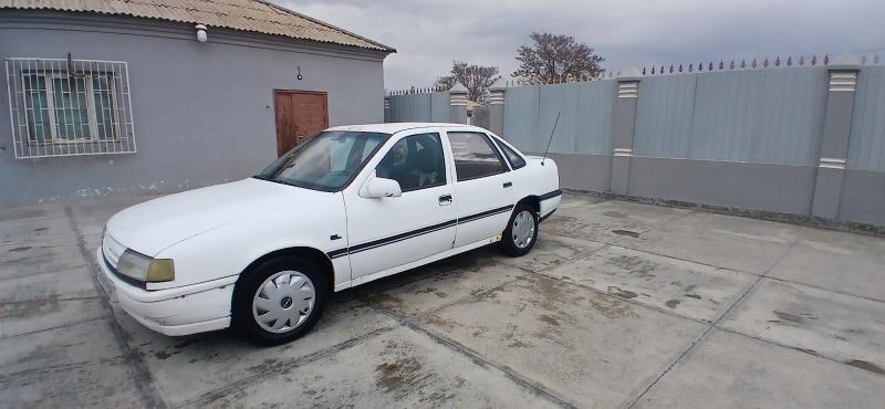Opel Vectra 1990 - 25 000 TMT - Гёкдепе - img 1