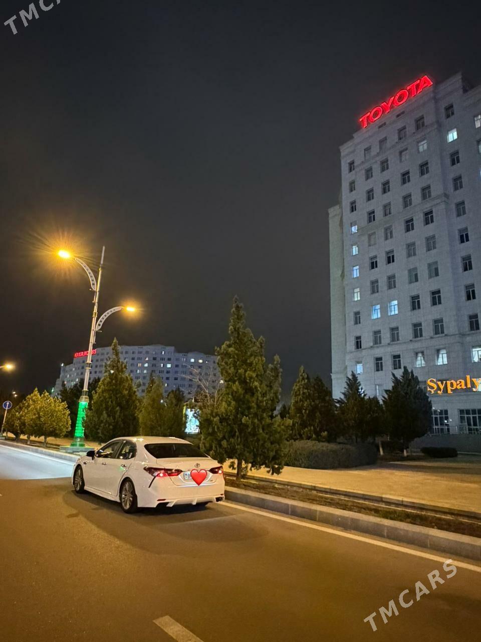 Toyota Camry 2021 - 260 000 TMT - Ашхабад - img 1