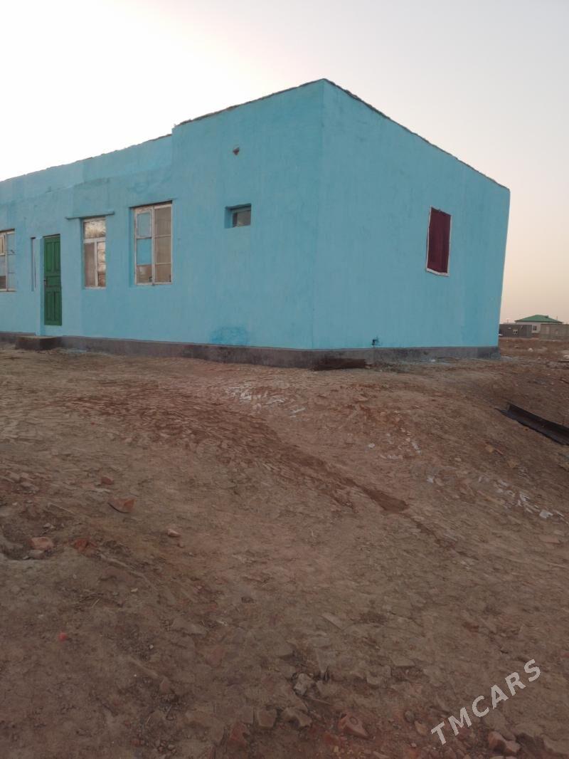 gyssagly satlyk jay - Векильбазар - img 1