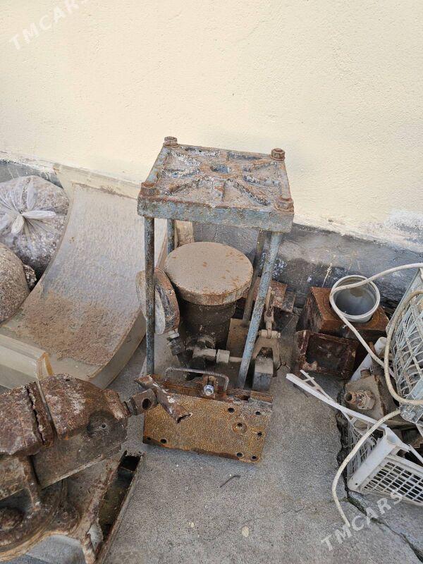 pres stanok - Чоганлы - img 1