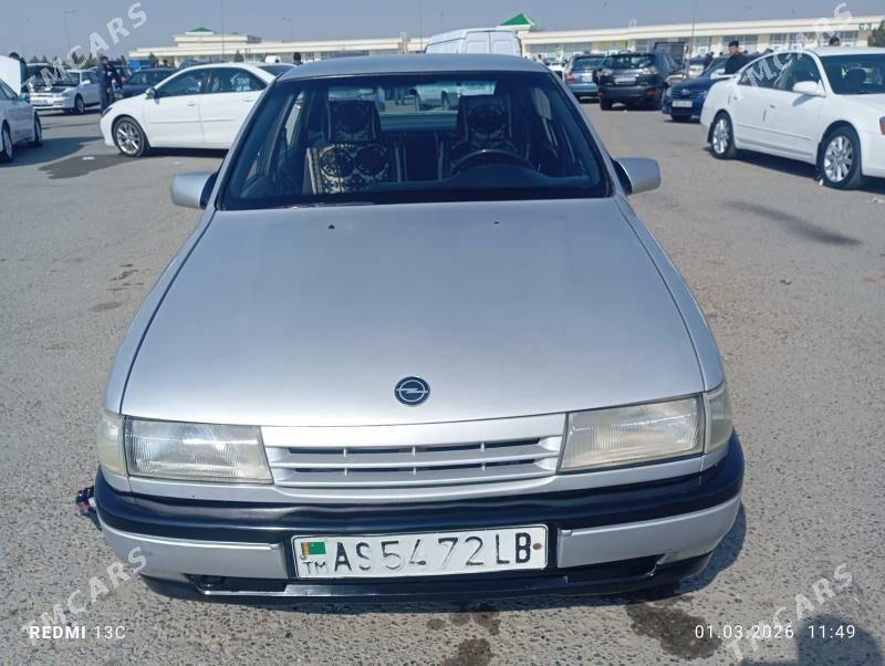 Opel Vectra 1990 - 40 000 TMT - Чарджоу - img 1