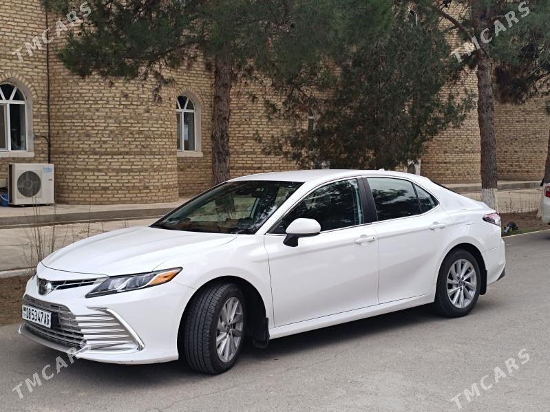 Toyota Camry 2022 - 300 000 TMT - Parahat 8 - img 1