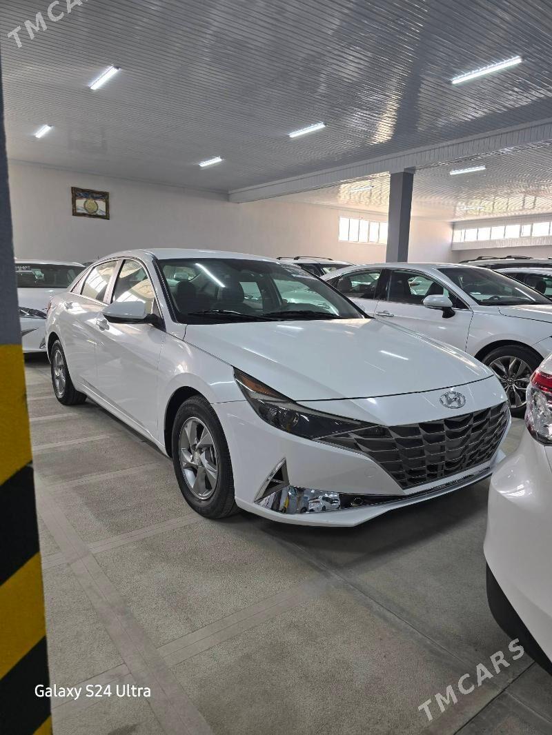 Hyundai Elantra 2022 - 230 000 TMT - Мары - img 1