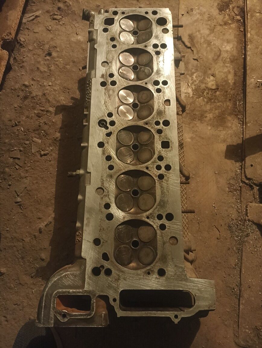 BMW 2,5 2,8 bir wanus galowka 3 500 TMT - Ким район - img 1