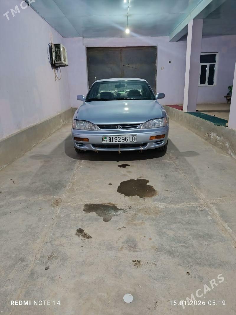 Toyota Camry 1996 - 90 000 TMT - Фарап - img 1