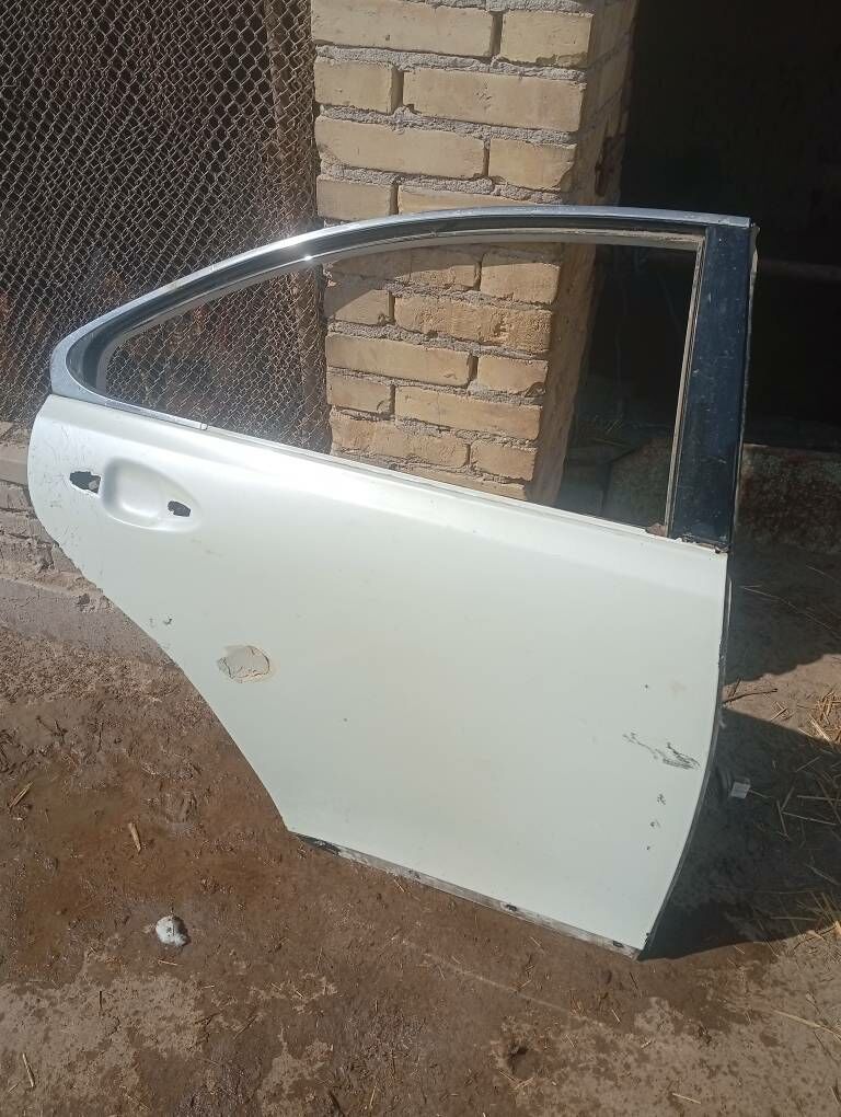 Lexus es 350 2 000 TMT - Çärjew - img 1