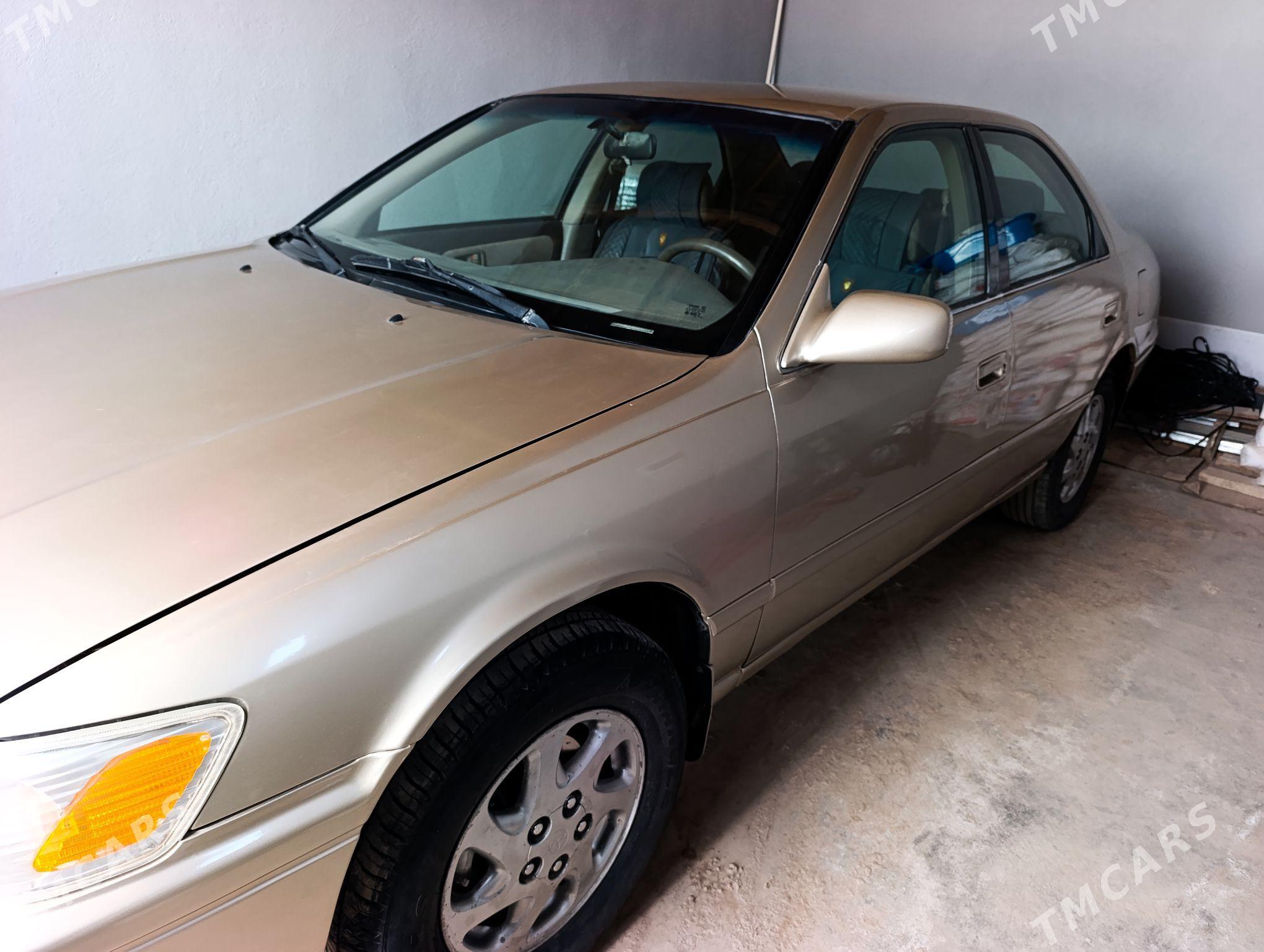 Toyota Camry 2001 - 153 000 TMT - Дашогуз - img 1