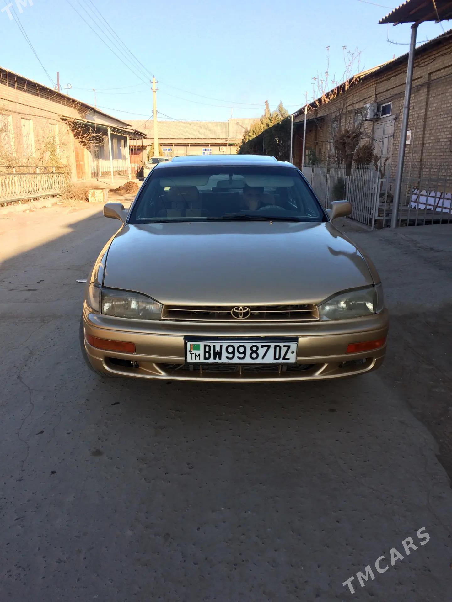 Toyota Camry 1994 - 90 000 TMT - Daşoguz - img 1