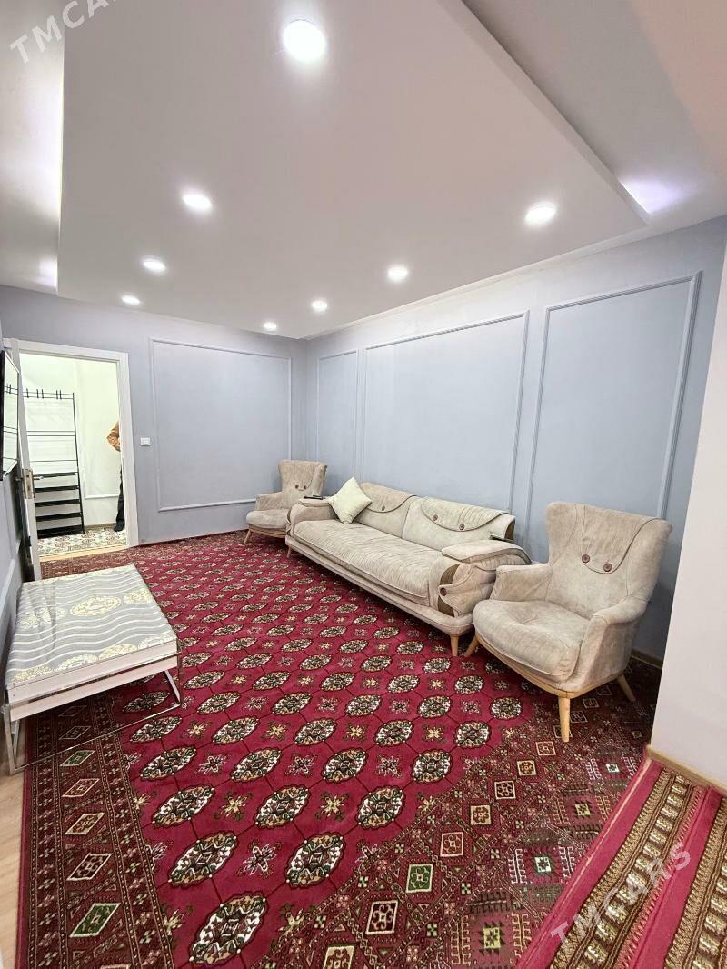 11MKR 2KOMNAT 4/1ET TAYAR JAY - 11 мкр - img 1