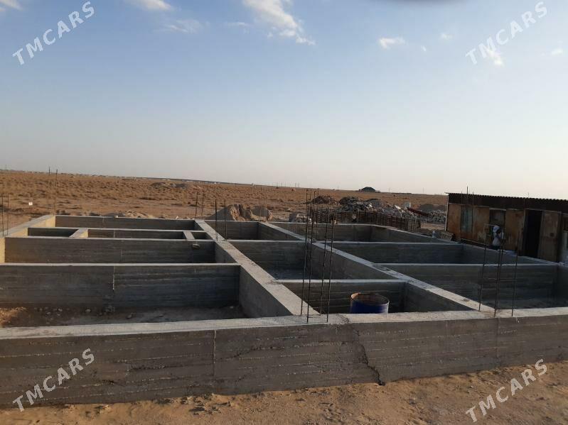 Satlyk ÿer - Балканабат - img 1