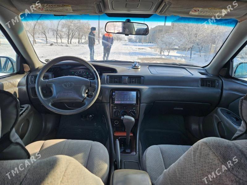 Toyota Camry 2000 - 140 000 TMT - Кёнеургенч - img 1
