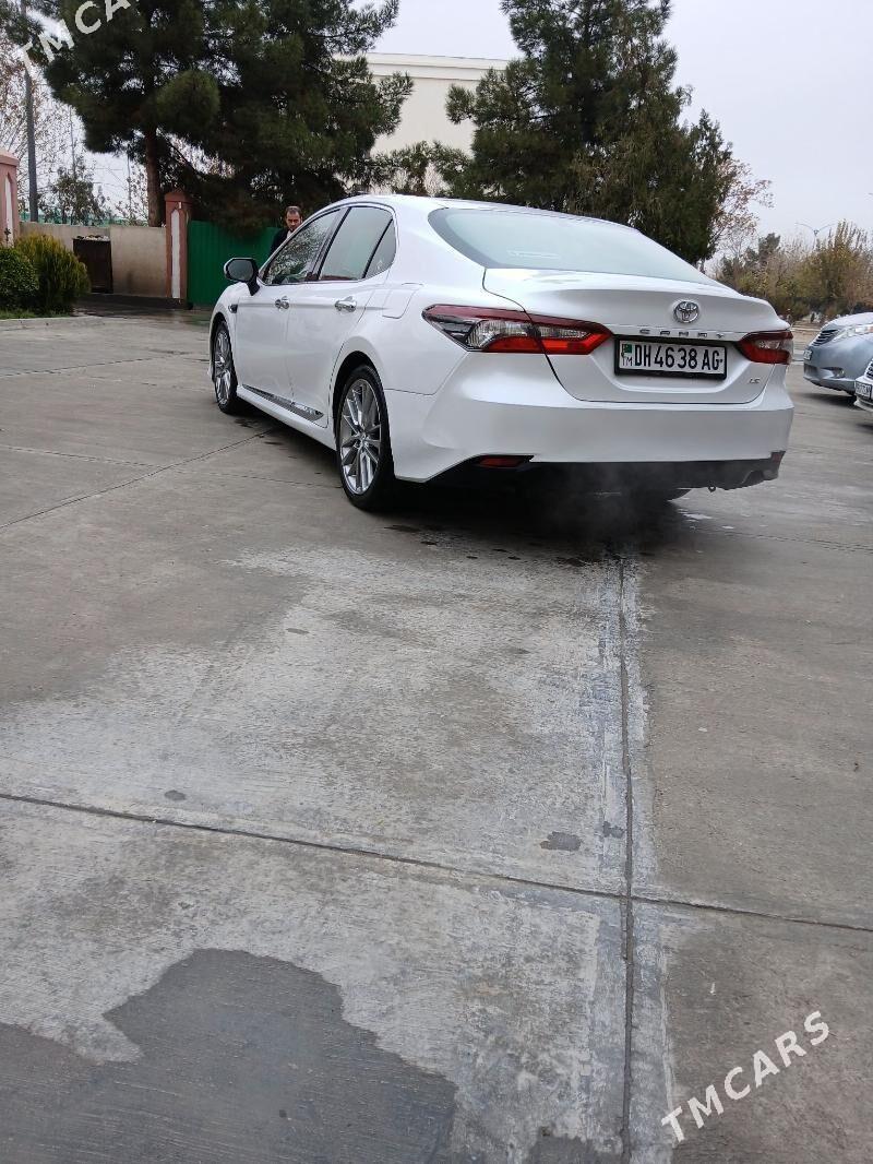 Toyota Camry 2021 - 265 000 TMT - Aşgabat - img 1