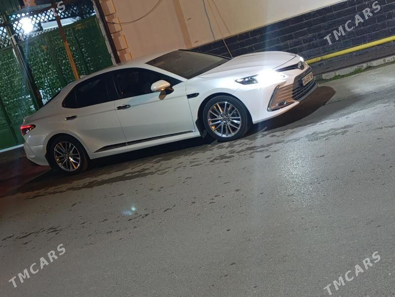 Toyota Camry 2022 - 290 000 TMT - Änew - img 1