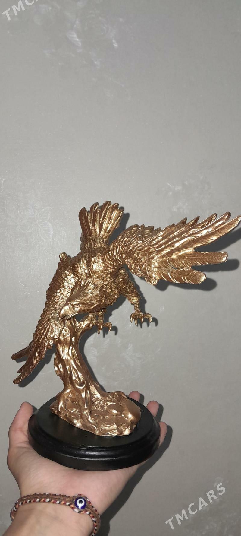 statuyetkalar - Aşgabat - img 1