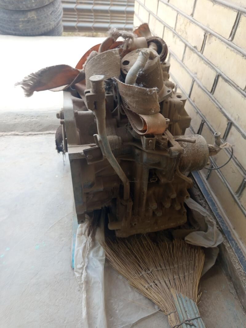 karopga nissan 2 000 TMT - Сакарчага - img 1