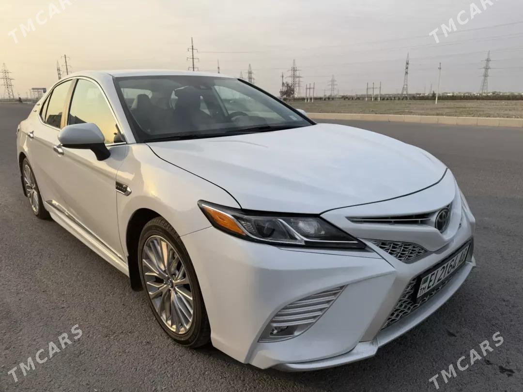 Toyota Camry 2020 - 330 000 TMT - Büzmeýin GRES - img 1