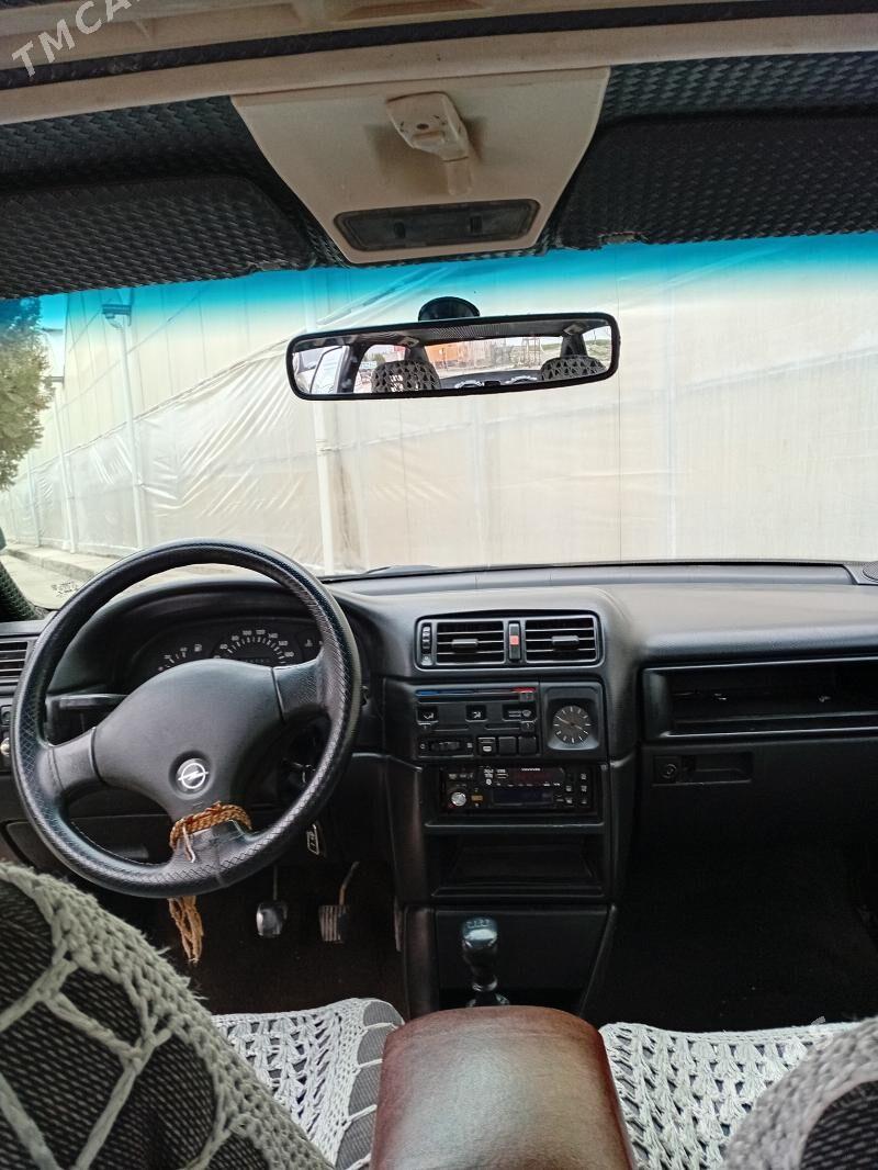 Opel Vectra 1992 - 40 000 TMT - Şabat etr. - img 1