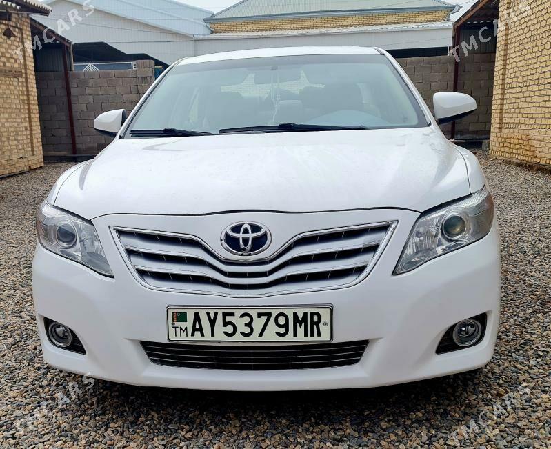 Toyota Camry 2010 - 150 000 TMT - Мары - img 1