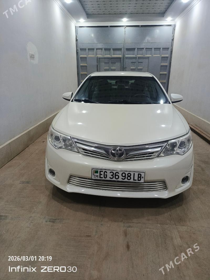 Toyota Camry 2012 - 220 000 TMT - Сакар - img 1