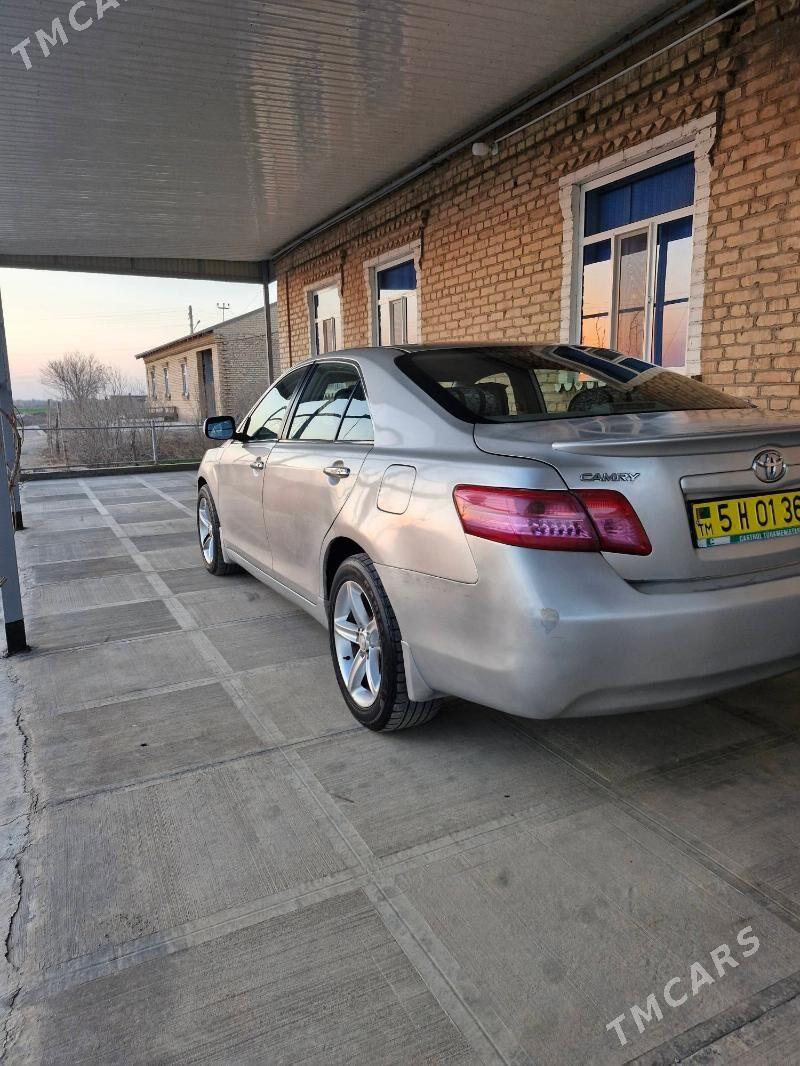 Toyota Camry 2008 - 150 000 TMT - Чарджоу - img 1